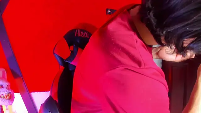 LilOwen  online show from March 2026 09:21:02 PM