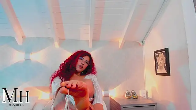 MizzHell online show from March 2026 07:15:01 AM