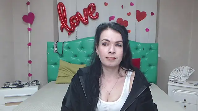 JasmineKouch online show from March 2026 06:51:01 PM