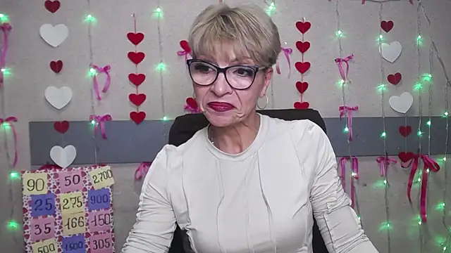 Snapshot of EllaBonito chatting on February 2025 09:36:01 AM EllaBonito online show from February 2025 09:36:01 AM