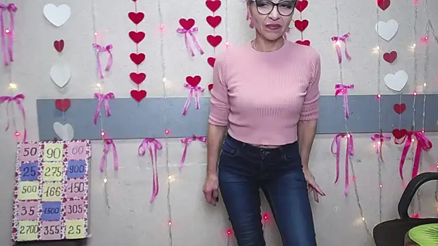 Snapshot of EllaBonito chatting on February 2025 03:53:01 PM EllaBonito online show from February 2025 03:53:01 PM