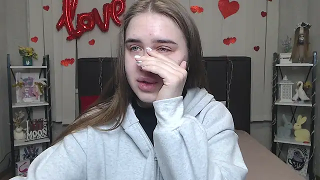 LauraHlot online show from February 2026 06:24:01 AM