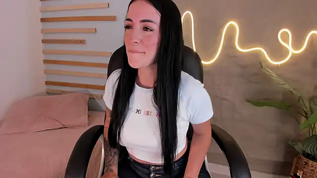 Snapshot of Sofia__rivera chatting on December 2024 08:13:01 PM Sofia rivera online show from December 2024 08:13:01 PM