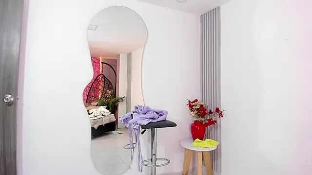 Snapshot of Sofia__rivera chatting on February 2025 10:55:01 PM Sofia rivera online show from February 2025 10:55:01 PM