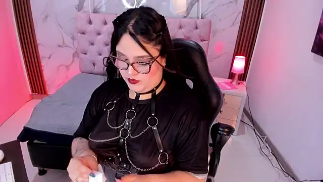 Camiila Osorio online show from March 2026 07:35:01 PM