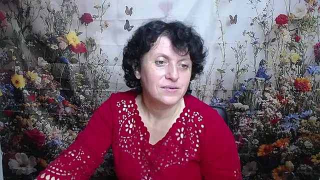 LuciaMii online show from October 2025 05:17:02 AM