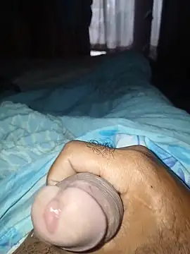 Snapshot of taylorWiiz chatting on November 2025 12:53:02 PM taylorWiiz online show from November 2025 12:53:02 PM