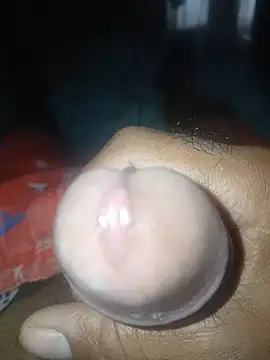 Snapshot of taylorWiiz chatting on December 2025 04:34:02 PM taylorWiiz online show from December 2025 04:34:02 PM