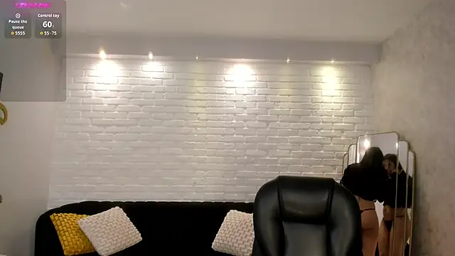 ValeriaVelvet online show from November 2025 12:13:01 PM