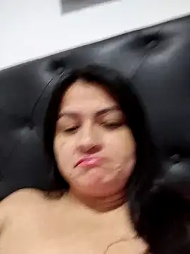 Snapshot of Linda_Lars chatting on February 2025 06:53:02 AM Linda Lars online show from February 2025 06:53:02 AM
