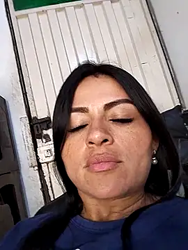 Snapshot of Linda_Lars chatting on October 2025 03:12:02 AM Linda Lars online show from October 2025 03:12:02 AM