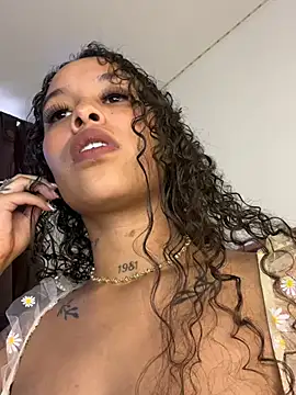 MarieLeon online show from July 2026 09:01:02 PM