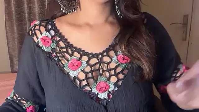 Snapshot of Cupid_of_Hearts chatting on February 2026 03:57:01 PM Cupid of Hearts online show from February 2026 03:57:01 PM