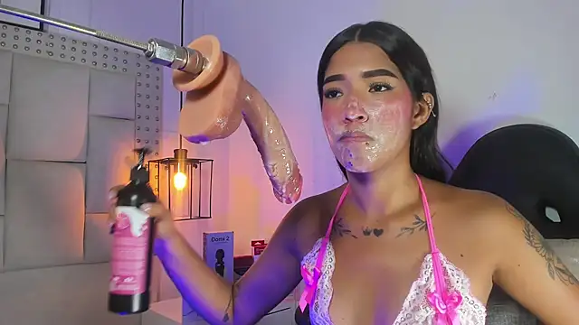 Snapshot of baby_naughty1_ chatting on December 2024 05:26:01 PM baby naughty1 online show from December 2024 05:26:01 PM