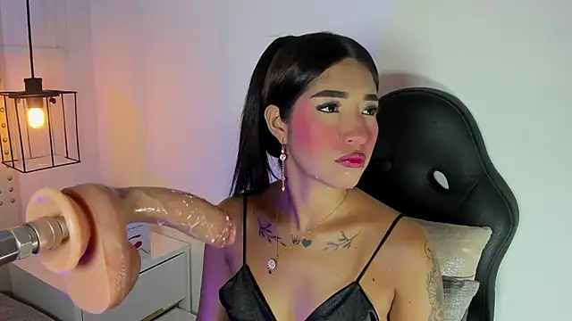 Snapshot of baby_naughty1_ chatting on January 2025 01:43:01 PM baby naughty1 online show from January 2025 01:43:01 PM