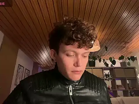 Snapshot of ccamilo-andress chatting on January 2026 08:43:01 PM ccamilo-andress online show from January 2026 08:43:01 PM