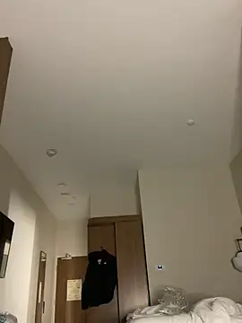 MobyDxck online show from January 2025 10:29:02 PM