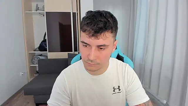 MatMalonne online show from February 2026 01:42:01 PM