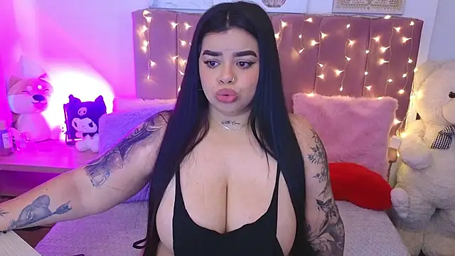 MiahJoness online show from March 2026 10:36:05 PM