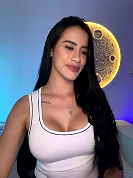 Snapshot of SarahhSmitth1 chatting on January 2026 12:02:01 AM SarahhSmitth1 online show from January 2026 12:02:01 AM