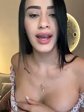 Snapshot of SarahhSmitth1 chatting on February 2026 08:29:02 PM SarahhSmitth1 online show from February 2026 08:29:02 PM