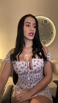 Snapshot of SarahhSmitth1 chatting on February 2026 07:34:01 PM SarahhSmitth1 online show from February 2026 07:34:01 PM