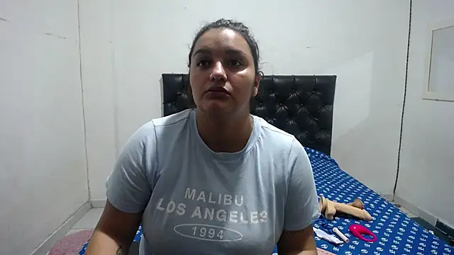 Snapshot of Laurenkenner_ chatting on December 2025 07:51:02 PM Laurenkenner online show from December 2025 07:51:02 PM