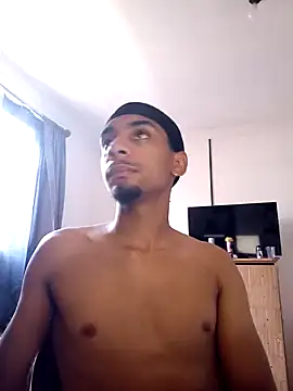 29YOURZ 28  online show from December 2024 11:18:02 AM