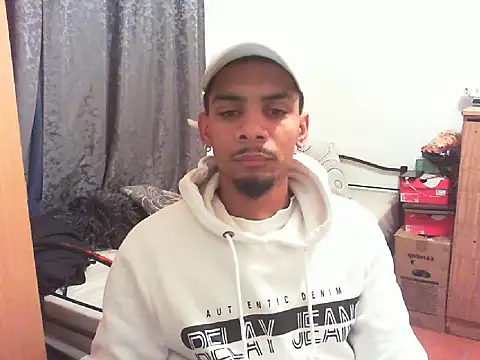 29YOURZ 28  online show from September 2025 09:16:01 PM