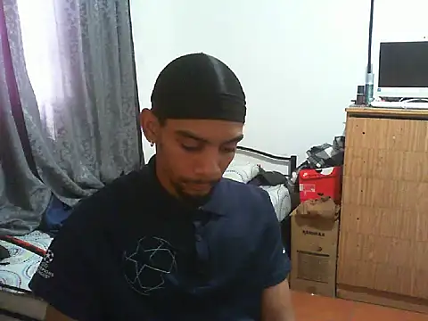 29YOURZ 28  online show from February 2026 12:48:02 PM