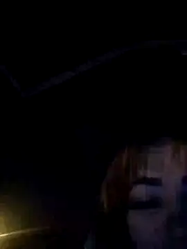 SweetLeila40 online show from December 2024 10:34:02 PM