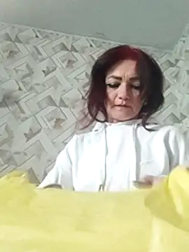 SweetLeila40 online show from April 2026 03:17:02 PM