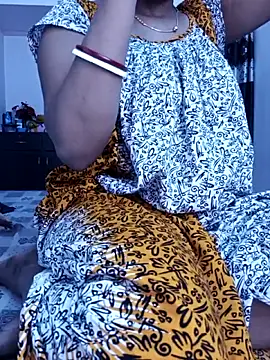 Snapshot of MUMTAJ-1 chatting on January 2026 04:00:01 PM MUMTAJ-1 online show from January 2026 04:00:01 PM