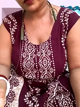 Snapshot of MUMTAJ-1 chatting on April 2026 08:48:01 AM MUMTAJ-1 online show from April 2026 08:48:01 AM