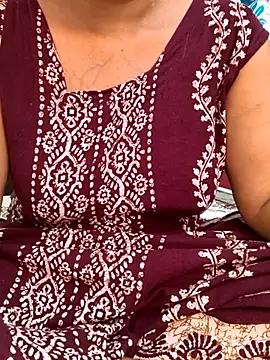 Snapshot of MUMTAJ-1 chatting on April 2026 08:34:01 AM MUMTAJ-1 online show from April 2026 08:34:01 AM