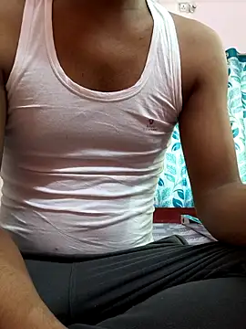 Snapshot of MUMTAJ-1 chatting on April 2026 01:03:01 AM MUMTAJ-1 online show from April 2026 01:03:01 AM