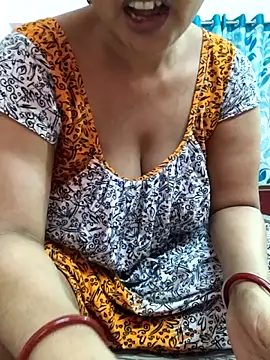 Snapshot of MUMTAJ-1 chatting on April 2026 01:56:01 AM MUMTAJ-1 online show from April 2026 01:56:01 AM