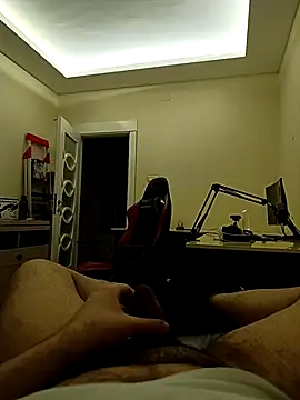 Snapshot of 31cektirenbatuu chatting on October 2025 10:12:01 PM 31cektirenbatuu online show from October 2025 10:12:01 PM