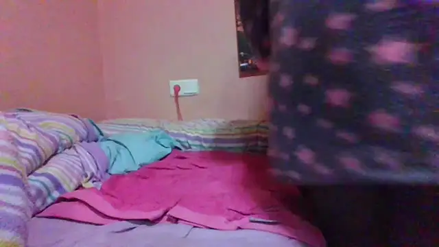 Snapshot of maria38xxx chatting on January 2025 10:46:01 PM maria38xxx online show from January 2025 10:46:01 PM