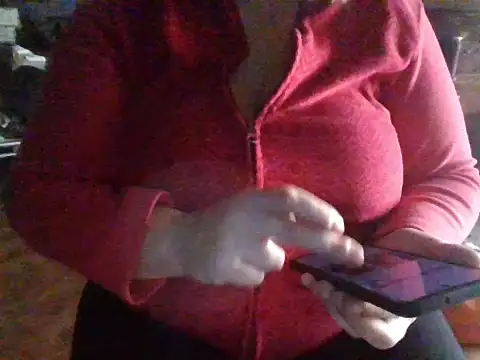 Snapshot of maria38xxx chatting on October 2025 10:19:02 AM maria38xxx online show from October 2025 10:19:02 AM