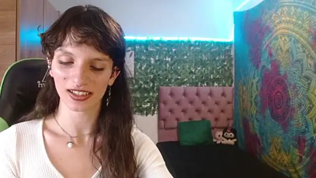 BurningVenus12 online show from April 2026 01:38:01 AM