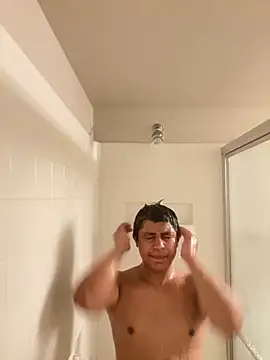 Snapshot of laloly0808 chatting on February 2025 06:16:02 AM laloly0808 online show from February 2025 06:16:02 AM