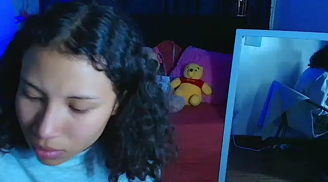 avans 15 online show from March 2025 08:10:02 PM