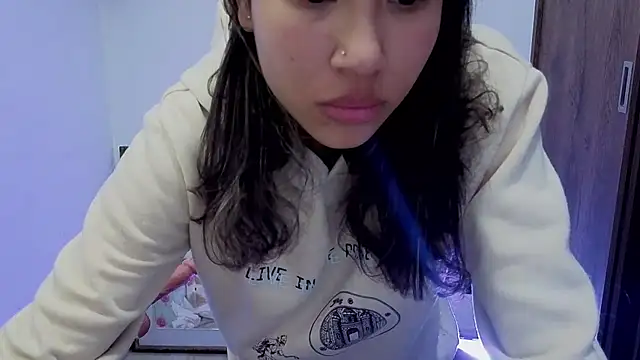 avans 15 online show from September 2025 12:03:02 AM