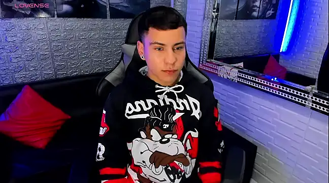 salvadorgomezx online show from January 2025 04:15:01 AM