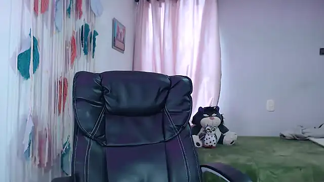 yulieth anamar online show from September 2025 09:26:02 PM