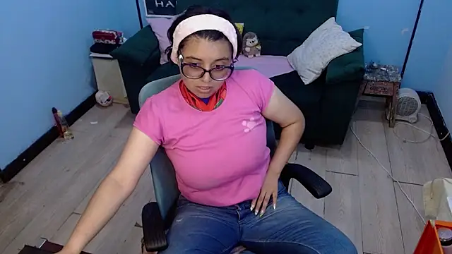 X CHERRY XX online show from July 2026 11:41:01 PM