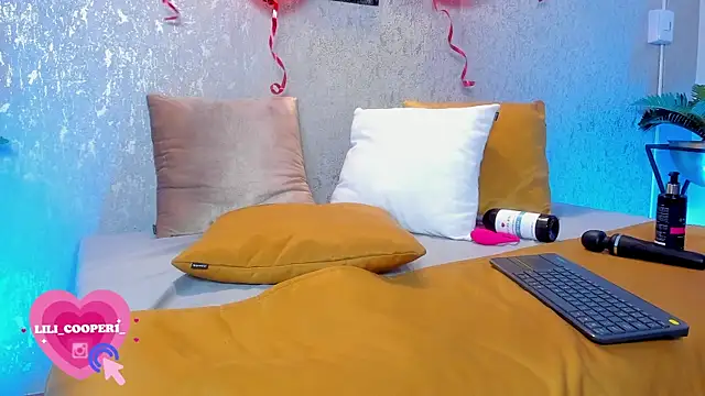 lilicooper  online show from February 2025 11:25:02 PM
