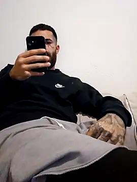 Snapshot of charlye_inkkkk chatting on February 2025 01:41:02 AM charlye inkkkk online show from February 2025 01:41:02 AM