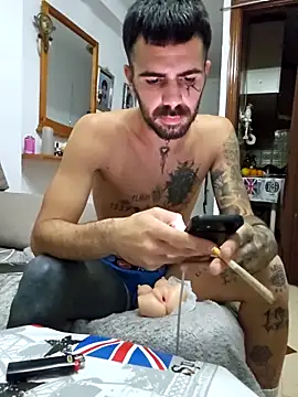 Snapshot of charlye_inkkkk chatting on March 2025 08:35:02 PM charlye inkkkk online show from March 2025 08:35:02 PM